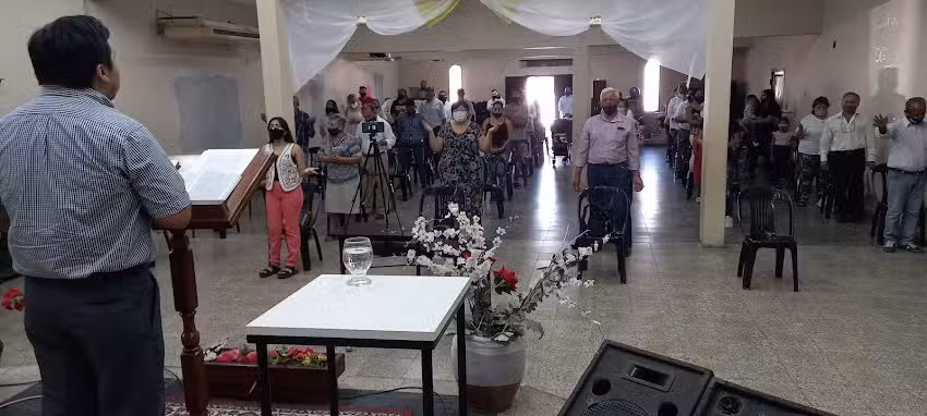 Iglesia De Dios De La Profec&iacute;a-P. 9 De Julio