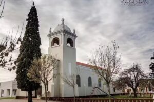 Iglesia De Idiazabal
