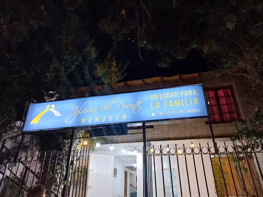 Iglesia del Puente Mendoza Asambleas de Dios