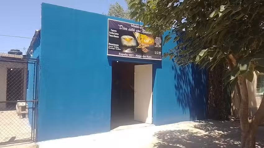 IGLESIA DIOS ESTA CON NOSOTROS