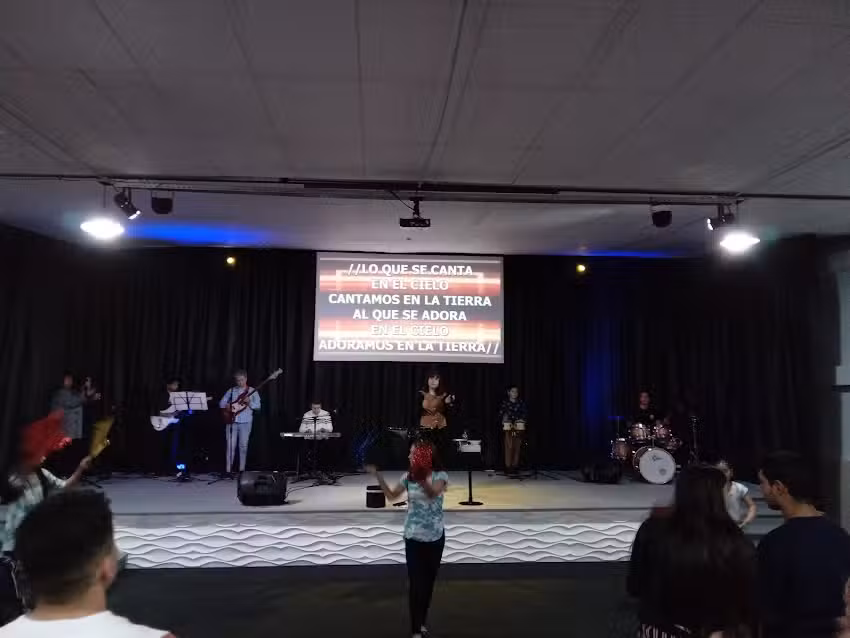 Iglesia Esp&iacute;ritu y Vida