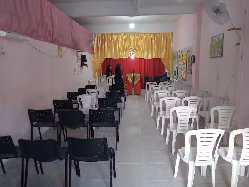 Iglesia Evangelica 248 Budge