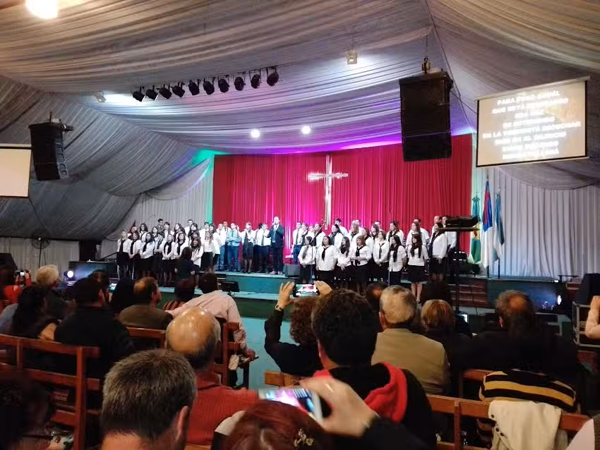 Iglesia Evangelica Bethel Cristo Es la Respuesta