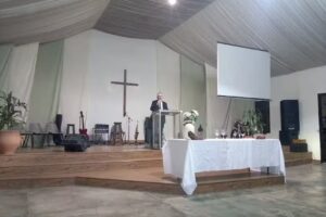 Iglesia Evangelica Casa De Dios