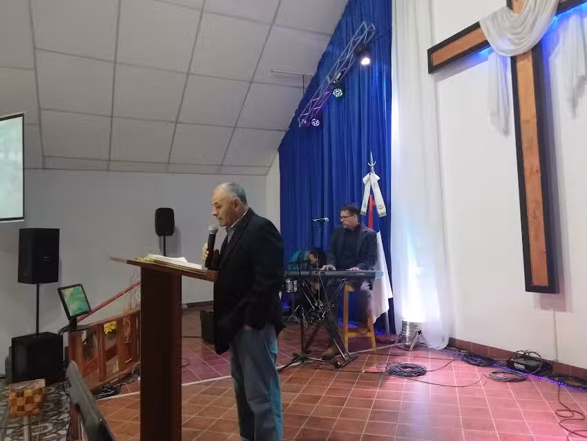 Iglesia Evang&eacute;lica Cristo es la Respuesta (MCYMRoca)