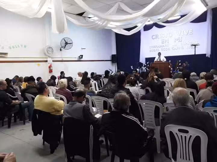 Iglesia evang&eacute;lica &ldquo;Cristo vive en m&iacute;&rdquo;