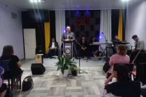 Iglesia Evang&eacute;lica Esmirna