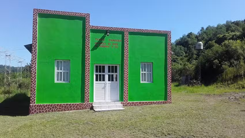 Iglesia Evang&eacute;lica F. 251 de Cerro Volc&aacute;n