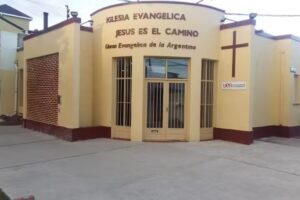 Iglesia Evangelica, &ldquo;Jesus es el Camino&rdquo;. De La UEA.