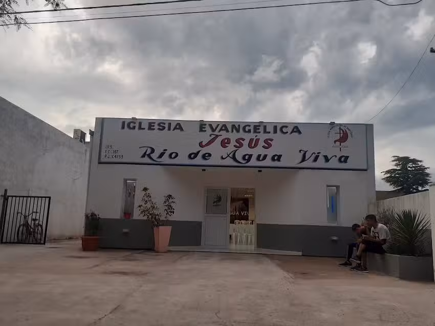 Iglesia Evangelica Jes&uacute;s R&iacute;o De Agua Viva