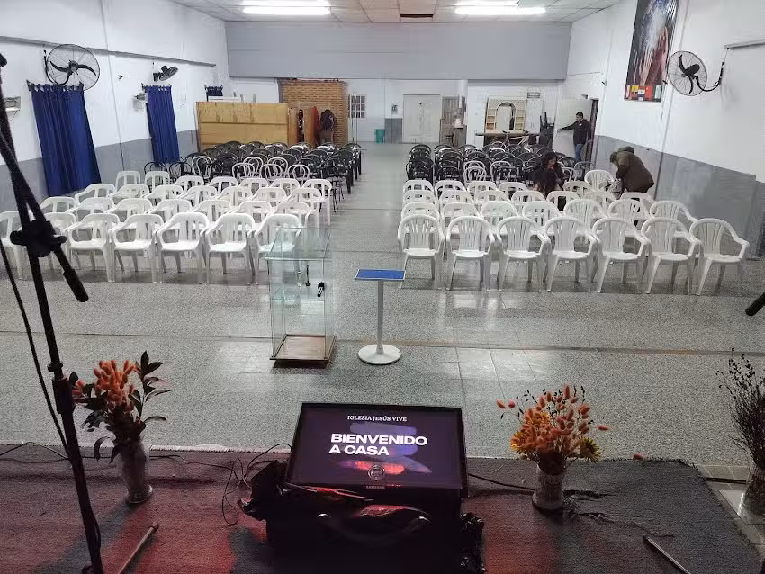 Iglesia Evang&eacute;lica JES&Uacute;S VIVE