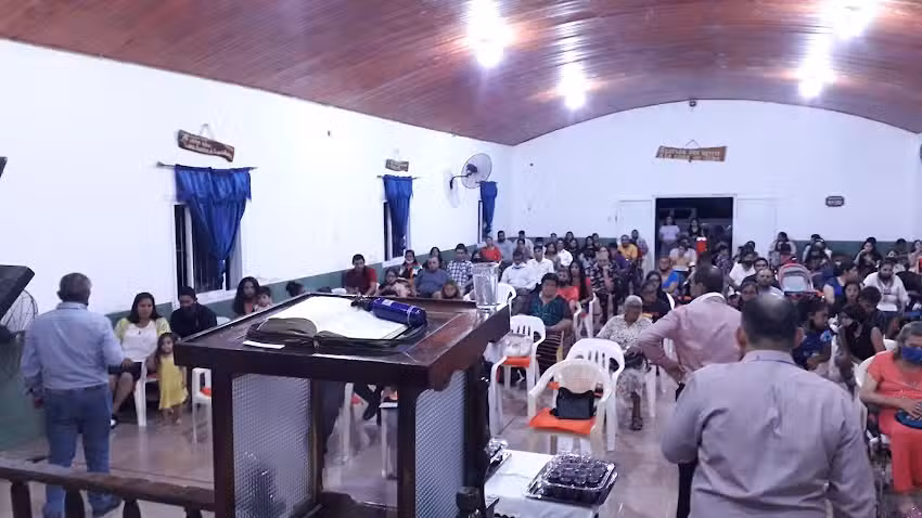 Iglesia Evang&eacute;lica Manantial de Vida