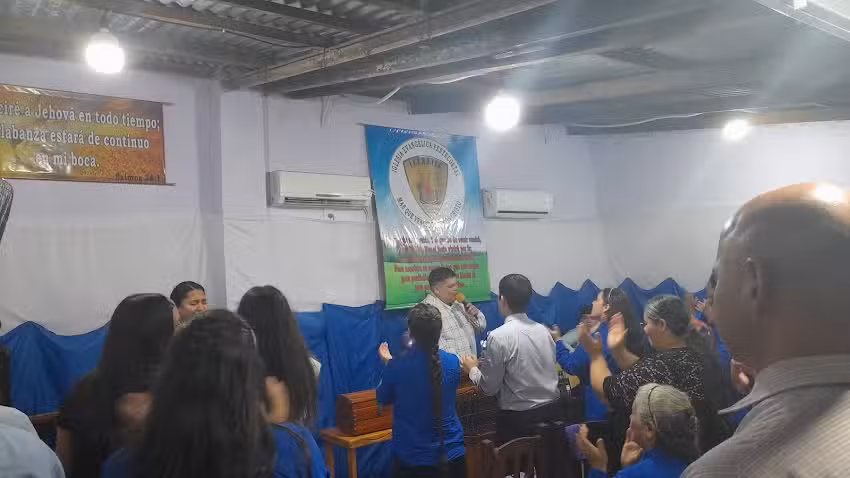 Iglesia evang&eacute;lica m&aacute;s que vencedores con Cristo
