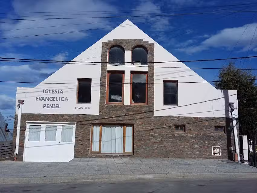 Iglesia Evang&eacute;lica Peniel