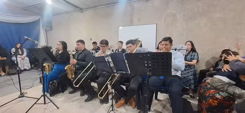 Iglesia evang&eacute;lica pentecostal Cristo el Rey anexo Bahia Blanca