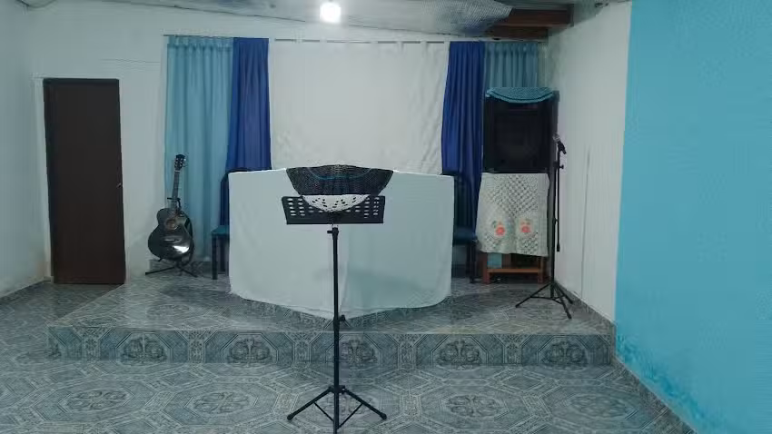Iglesia evanglica pentecostal trono divino