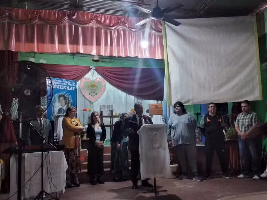 Iglesia Filadelfia Pentecostal unida tucum&aacute;n