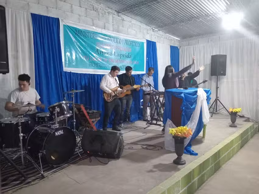 Iglesia Jesucristo La Salvaci&oacute;n anexo Laprida