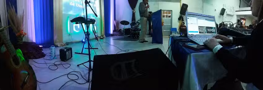 Iglesia Jesucristo Vive y Reina