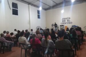 IGLESIA JESUS EN EL CENTRO