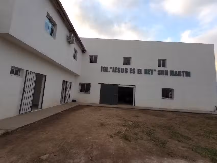 Iglesia Jes&uacute;s es el Rey Gral San Martin