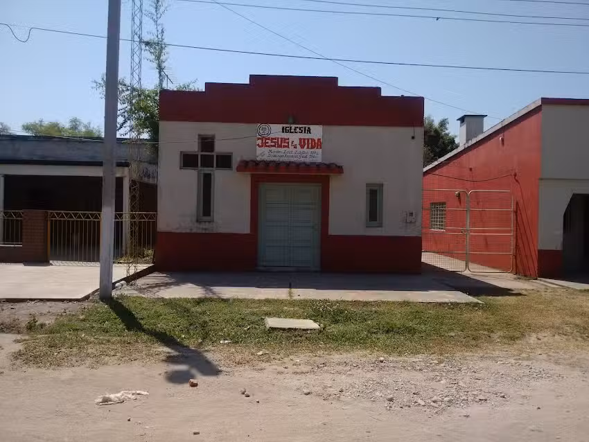 Iglesia Jes&uacute;s Es Vida