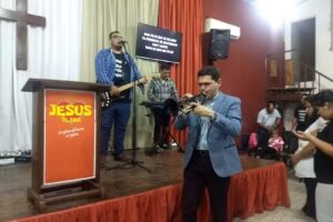 Iglesia Jes&uacute;s Te Ama La iglesia De Tu Barrio