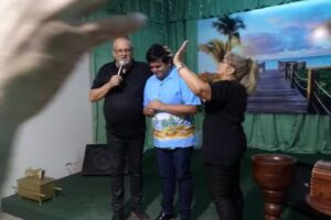 Iglesia: Jesus Vive En Mi