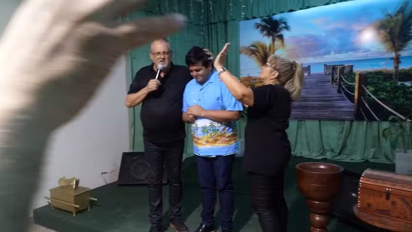 Iglesia: Jesus Vive En Mi