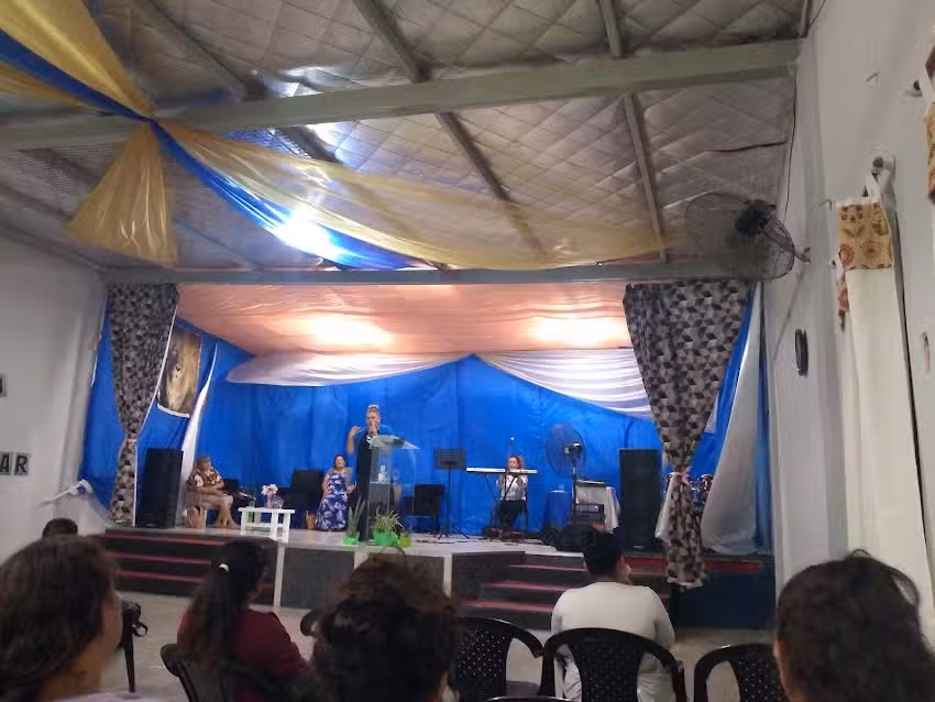 Iglesia La Tierra Prometida