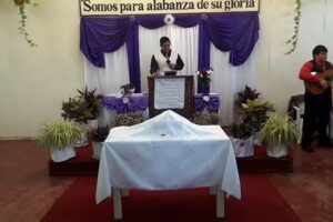 Iglesia La voz De La Misericordia. Leales