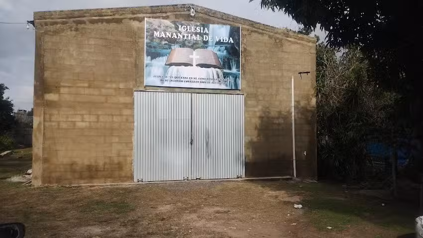 Iglesia manantial de vida