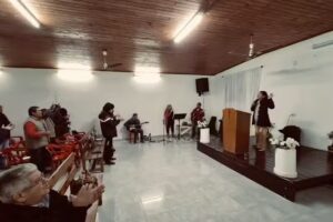 Iglesia Manantial Del Cielo Villa Ramallo