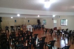 Iglesia Manantial en el desierto