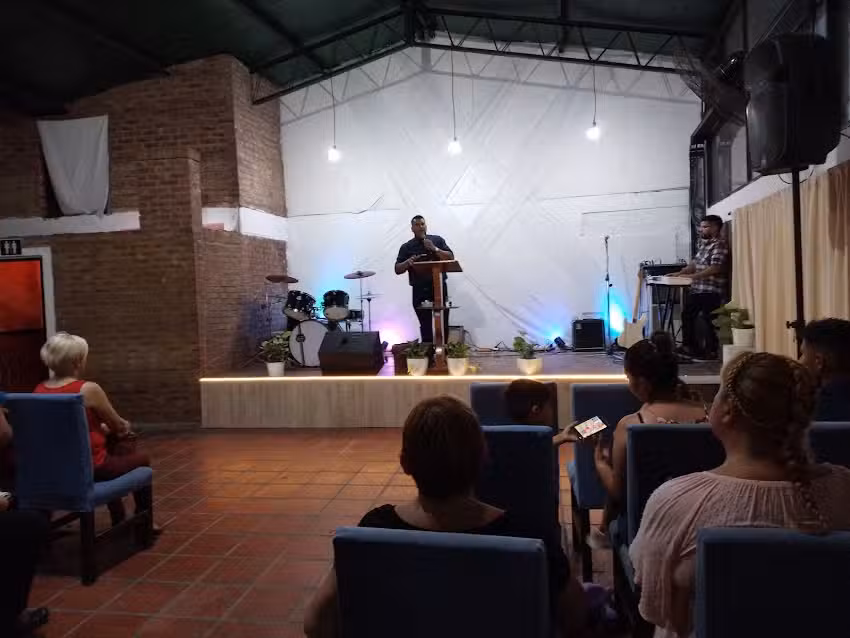 Iglesia Mas que Vencedores en Cristo