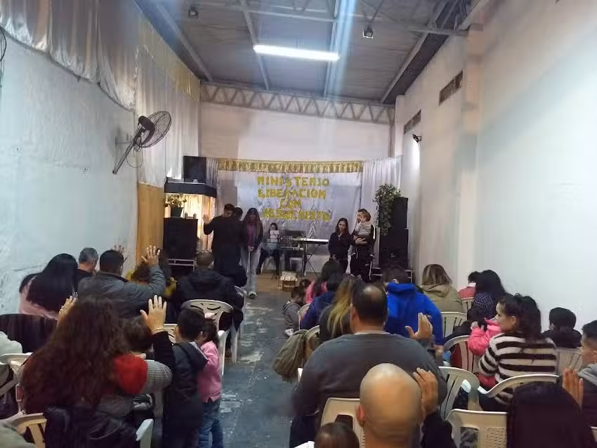 Iglesia Ministerio de liberaci&oacute;n con Jesucristo