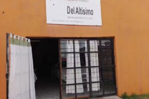 Iglesia Ministerio Intl. Hijos del Alt&iacute;simo, Tres Arroyos. FM 90.1