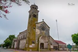 Iglesia nuestra se&ntilde;ora de Lujan y San Bautista