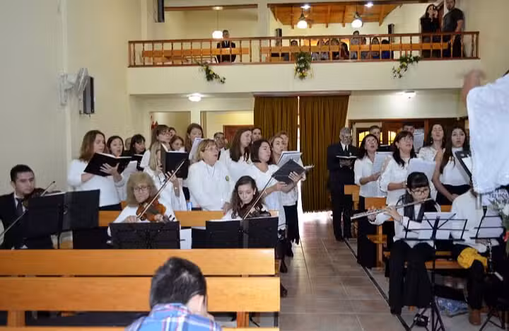 Iglesia Nueva Apostolica (Martinez)