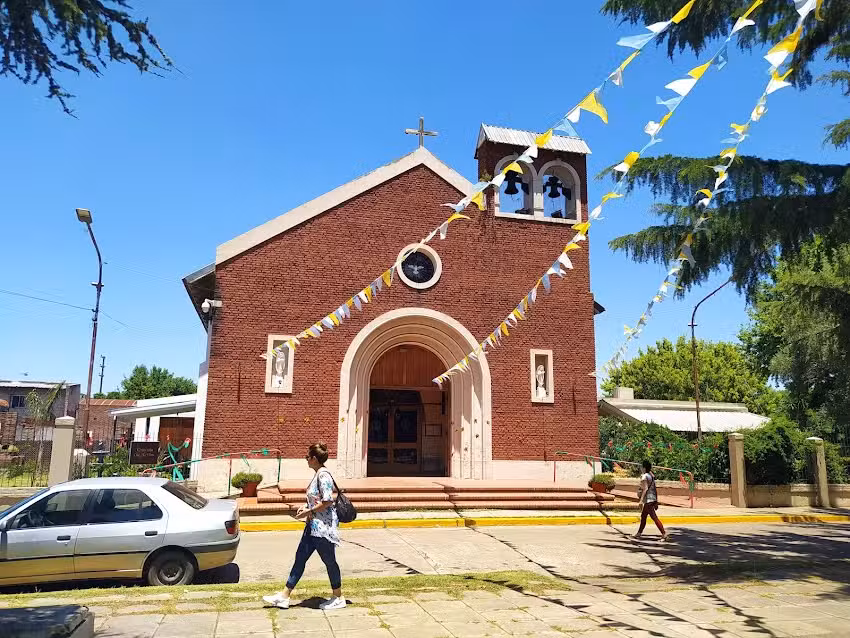 Iglesia Parroquial San Jos&eacute; Obrero