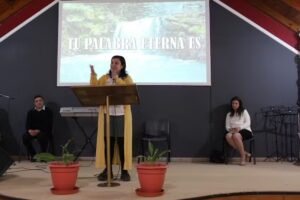 Iglesia Pe&ntilde;a de Horeb