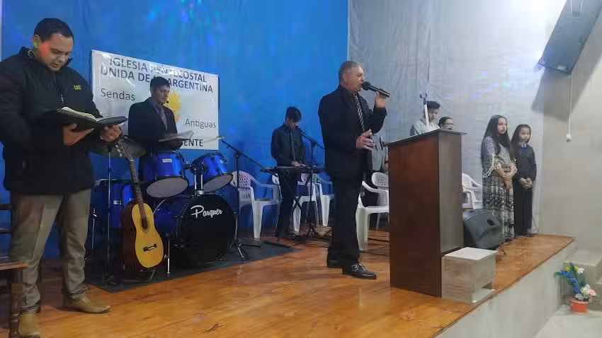 IGLESIA PENTECOSTAL UNIDA SENDAS ANTIGUAS
