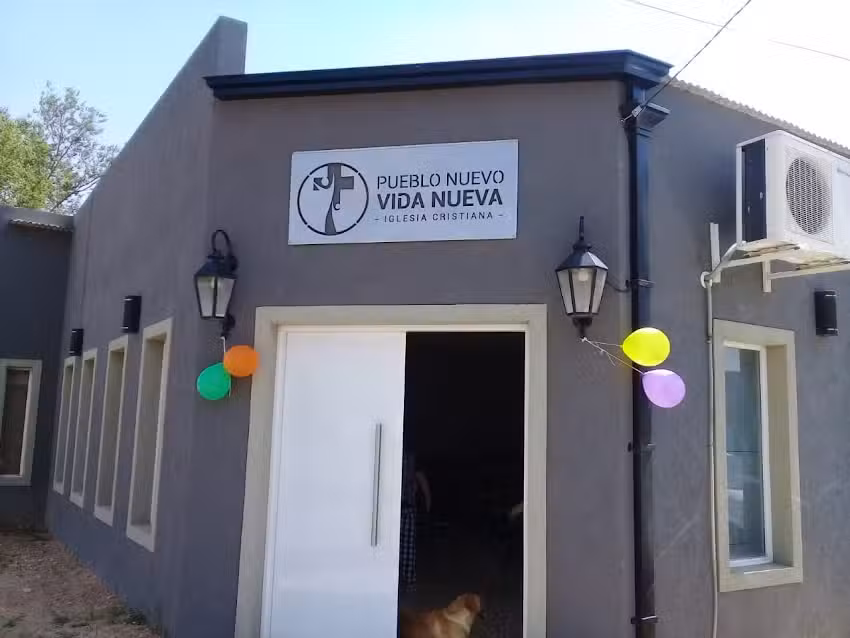 Iglesia Pueblo Nuevo VIDA NUEVA
