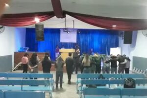 Iglesia Rio De Fuego