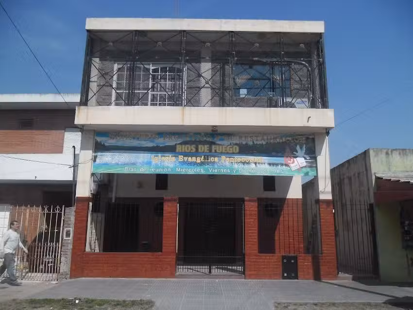 Iglesia R&iacute;os De Fuego