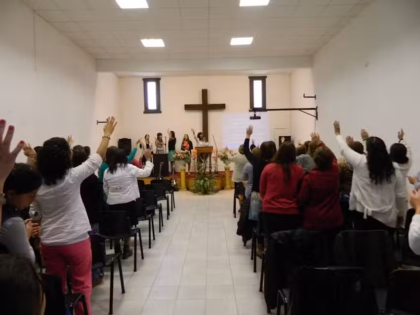 Iglesia Roca De Salvacion