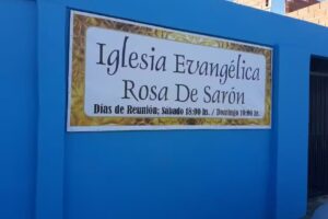 Iglesia Rosa De Saron