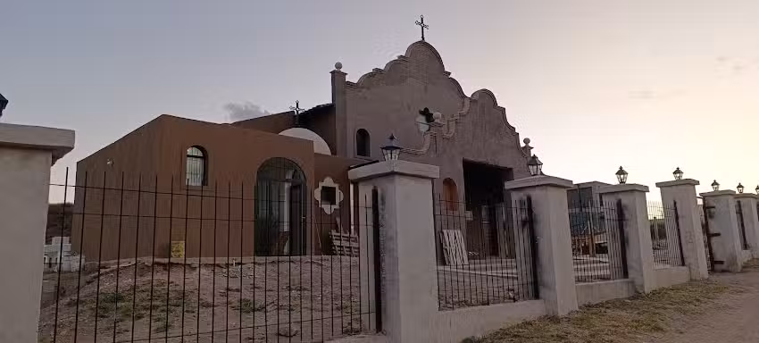 Iglesia San P&iacute;o X &ndash; FSSPX