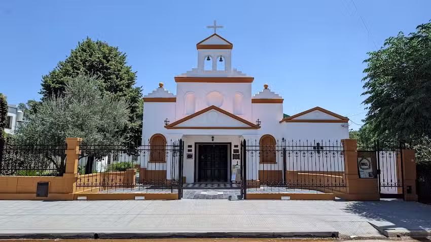 Iglesia San Roque &ndash; Luj&aacute;n