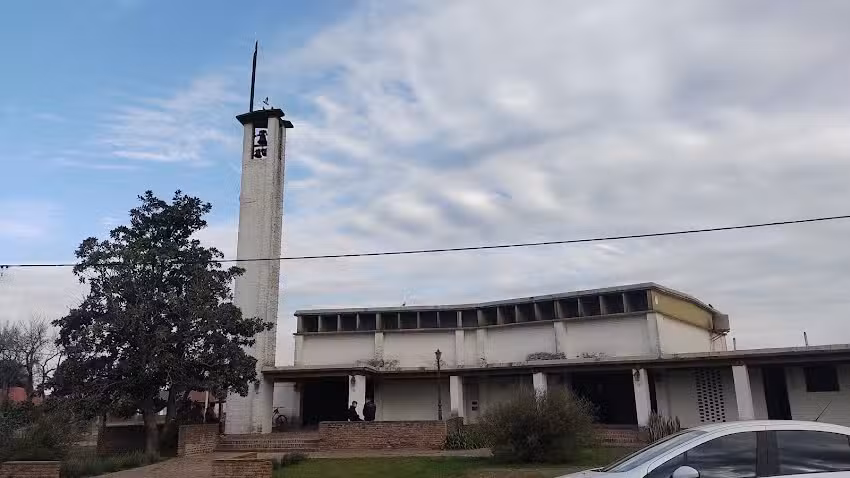Iglesia Santa Clara de As&iacute;s